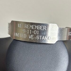 Silver Engraved 9/11 United We Stand Bracelet